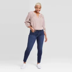 Universal Thread Women's Mid-Rise Skinny Jeans - Dark Wash Blue -Universalthread GUEST 0b3e7e65 7e5a 43d0 93a1 6c9e55831db9