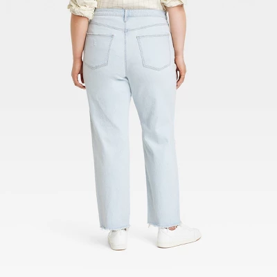 Universal Thread Women's High-Rise 90's Distressed Straight Jeans 3 Universal Thread Women's High-Rise 90's Distressed Straight Jeans