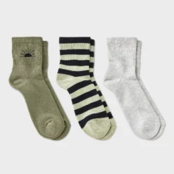Universal Thread Women's Cushioned Striped Mid Crew Socks, 3-Pack -Universalthread GUEST 640a2033 6570 459f 93e3 797874bd0a78