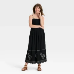 Universal Thread Women's Smocked Button-Front Maxi Sundress - Black -Universalthread GUEST 70ea55b3 e5d7 430e b020 0f3f8fd528a0