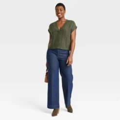Women's High-Rise Wide Leg Jeans - Universal Thread™ -Universalthread GUEST 75319ff1 bbfa 425b 9a89 5d91af47832b