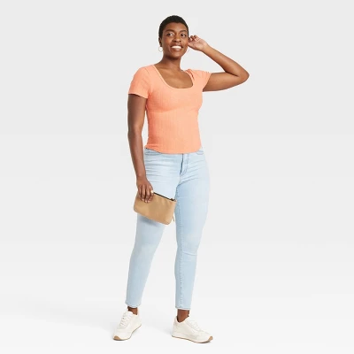 Universal Thread Women's High-Rise Skinny Jeans - Light Blue 7 Universal Thread Women's High-Rise Skinny Jeans - Light Blue - Image 5