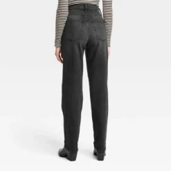 Universal Thread Women's High-Rise 90's Vintage Straight Jeans