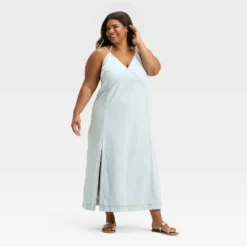 Universal Thread Women's Cami Denim Maxi Dress - Light Wash -Universalthread GUEST 94a29800 6303 4dd9 920e 8027bb1a5a84