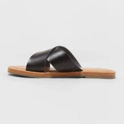 Universal Thread Women's Esmeralda Crisscross Slide Sandals