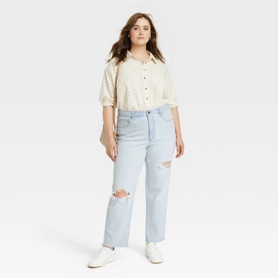 Universal Thread Women's High-Rise 90's Distressed Straight Jeans 4 Universal Thread Women's High-Rise 90's Distressed Straight Jeans - Image 2